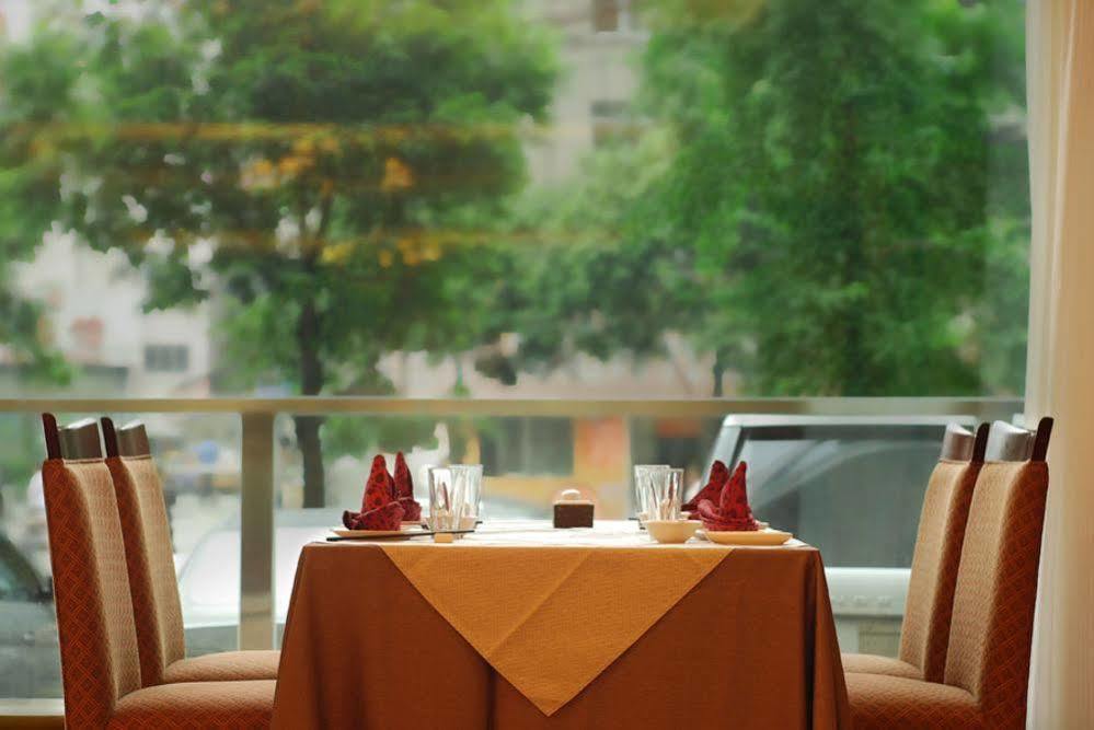 Forstar Hotel - North Renmin Road Chengdu Exterior foto